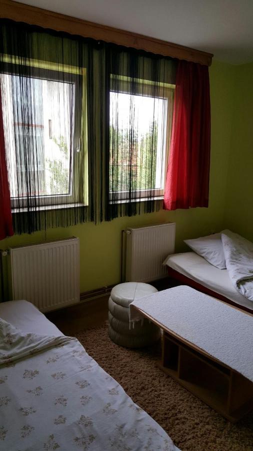 Apartmani Malina 3 Биелина Экстерьер фото