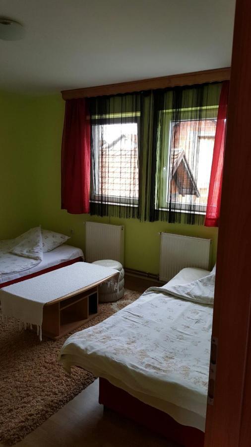 Apartmani Malina 3 Биелина Экстерьер фото